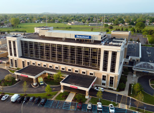 Baumont Hospital MI 2163389205 v2